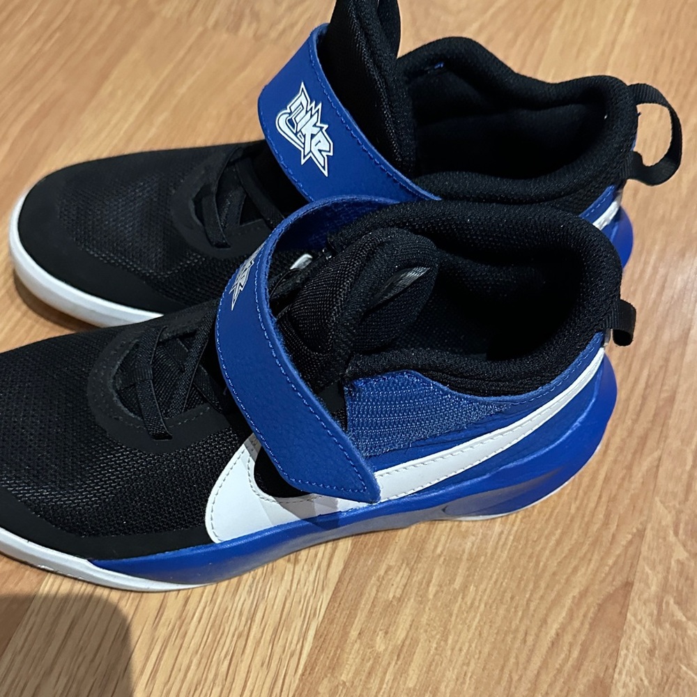 Nike Kids Black and Blue Sneakers